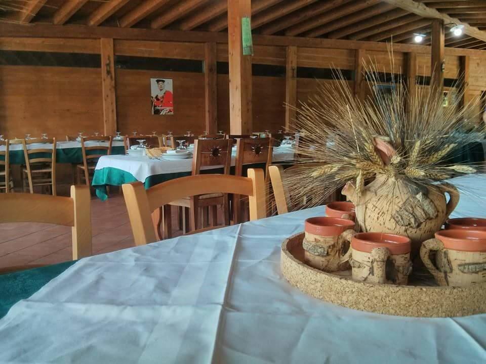 Agriturismo Sa Pigalva Tula Ngoại thất bức ảnh